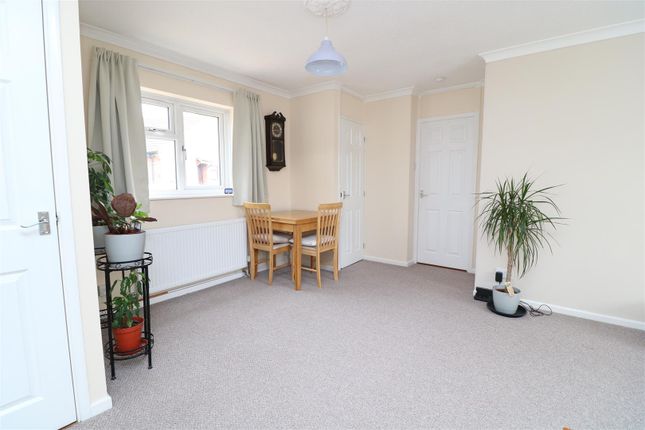 1, Ingram Place, Westbury photo 4