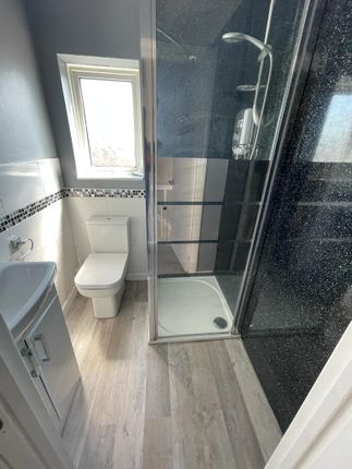 6 Raglan Street, Derbyshire photo 4