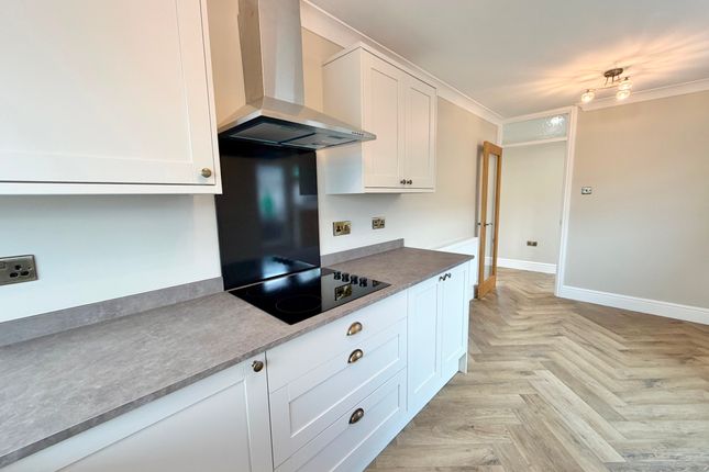 67, Pencaerfenni Park, Swansea photo 4