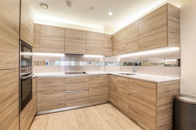 404 Judde House, Duke Of Wellington Avenue, London photo 3