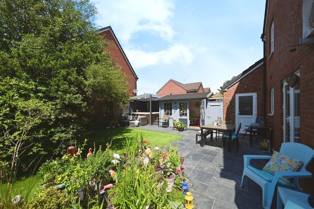 23, Sheepcote Drive, Rugby photo 2