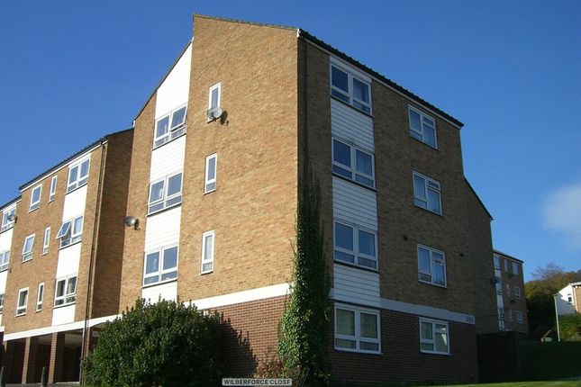 Flat for sale in Woolford Close, Winchester