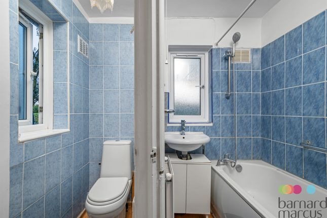 Semi-detached house for sale in Crescent Way, North Finchley, London