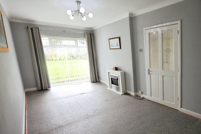 62, St. Annes Gardens, Hengoed photo 3