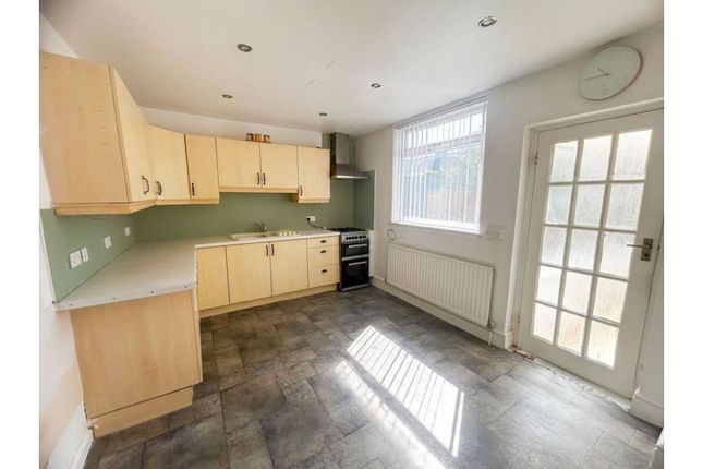60, Coppice Road, Nottingham photo 4