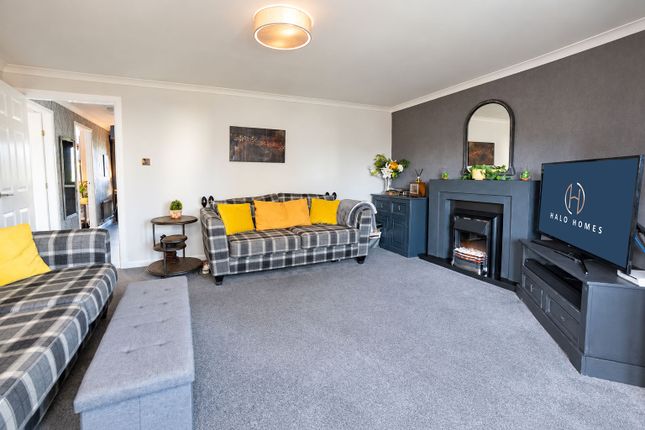 29 Woodlea Gardens, Bonnybridge photo 4