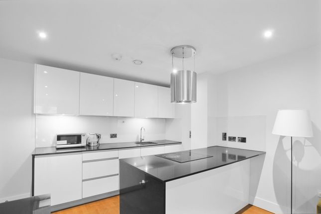 Apt 1412, Crawford Building, London photo 3