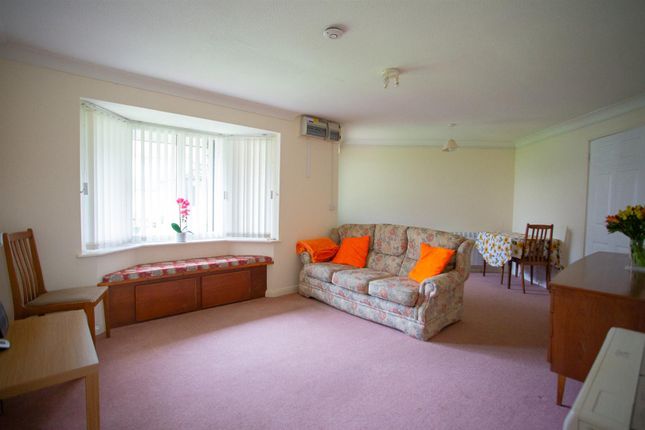61, The Maltings, Chard photo 2