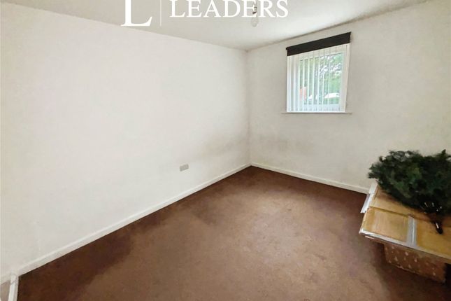 Apartment 4, Walker Court,, Central Way, Cheshire photo 4