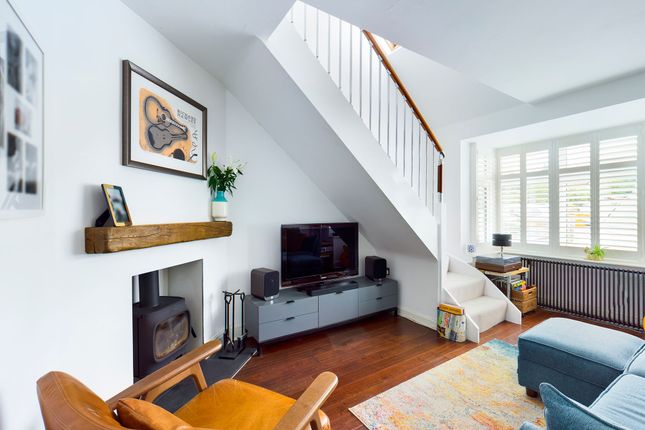 27,, Rosemary Avenue, West Molesey photo 4