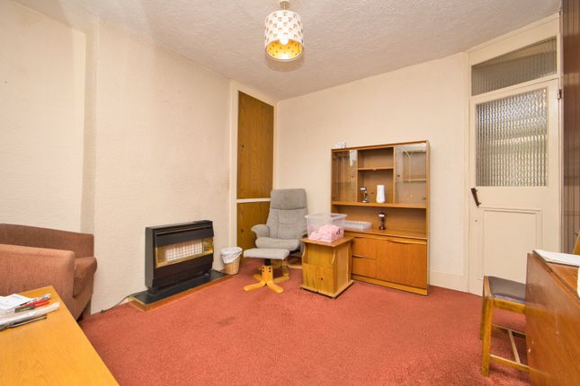52, Warren Road, Kent photo 5