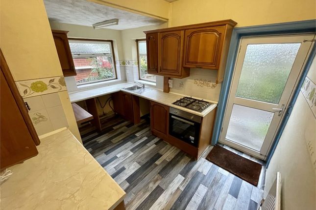 9, Willowbank Avenue, Bolton photo 4