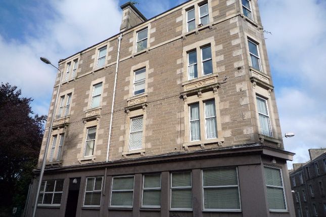 Flat to rent in Rosefield Street, West End, Dundee DD1