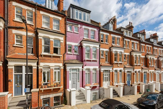 16, Primrose Gardens, London photo 4