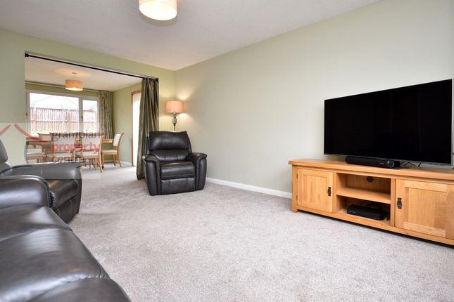 17 Kirkton Place, ELGIN photo 4