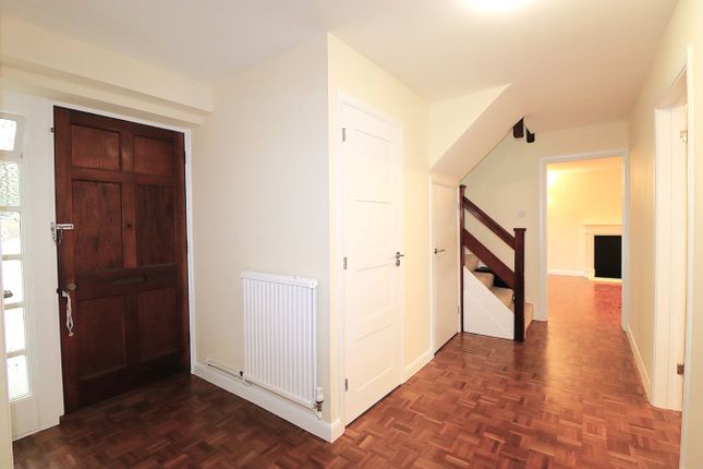 41, Avenue Road, Farnborough photo 4