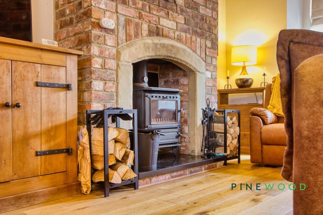 51 Gray Street, Chesterfield photo 2