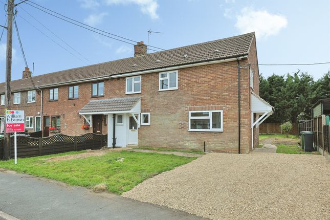 3-bed terraced on Recreation Drive, Downham Market, £240,000