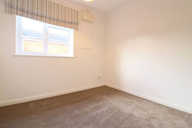 13 Horsbere Road, Gloucester photo 5