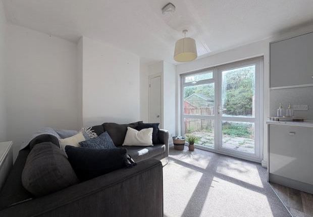 Filton Avenue, Filton, Bristol, Bristol photo 3