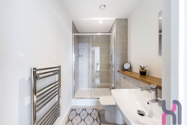 1906D Media City, Michigan Point Tower D, Salford photo 5
