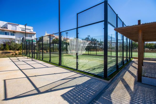 Detached house for sale in Alporchinhos, Porches, Lagoa Algarve