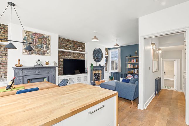 13A, Beira Street, London photo 3
