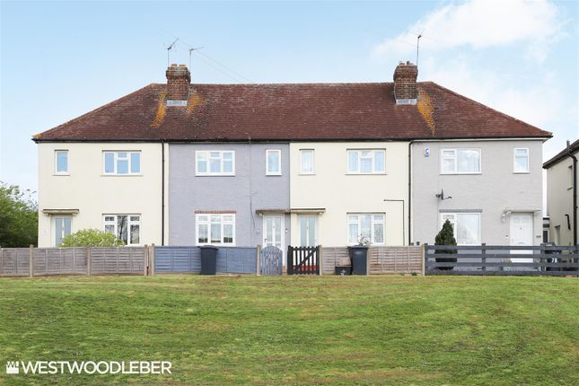 Thumbnail Terraced house for sale in Old Essex Road, Hoddesdon