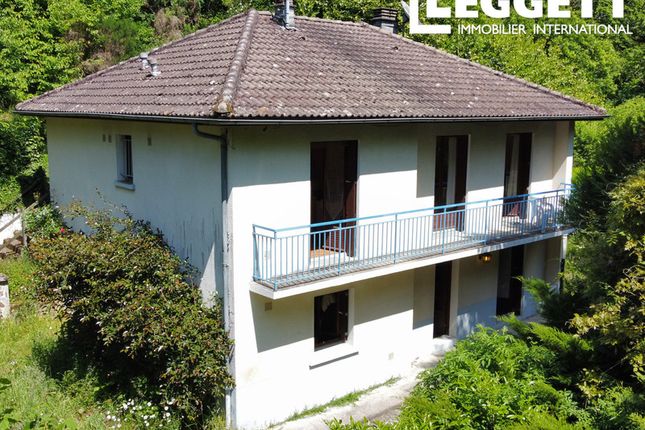 Thumbnail Villa for sale in Saint-Léonard-De-Noblat, Haute-Vienne, Nouvelle-Aquitaine