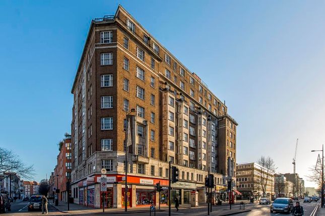 Thumbnail Flat for sale in Forset Court, Edgware Road
