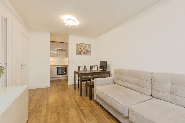 49, Discovery Drive, Swanley photo 2