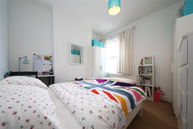 Maisonette to rent in College Road, Colliers Wood, London
