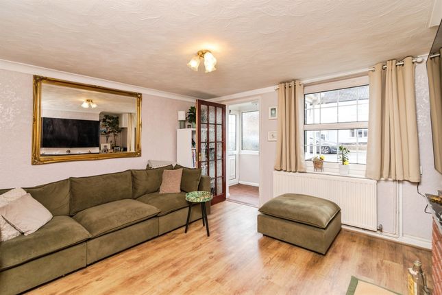 32, The Street, Lowestoft photo 2
