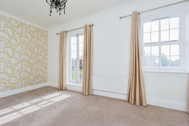 Town house for sale in Belgravia Gardens, Hale, Altrincham