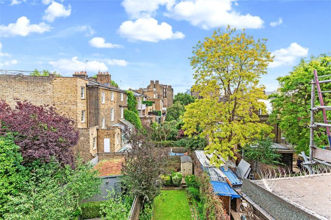 Terraced house for sale in Fulham Road, London