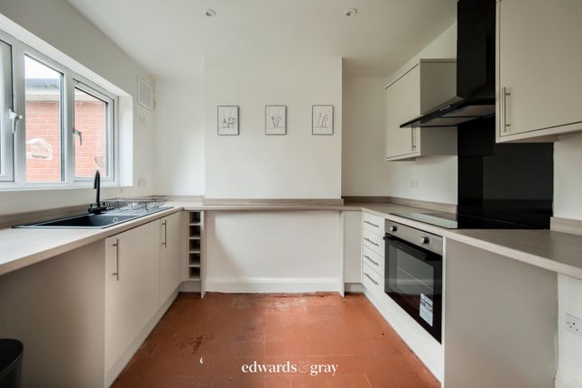 33, Coton Road, Whitacre Heath photo 5