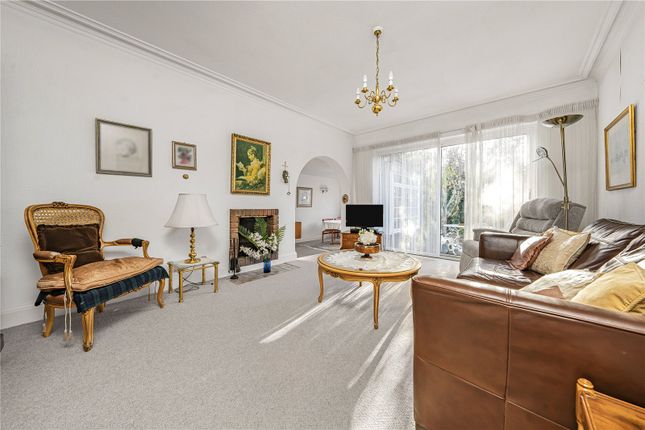 55, Lauderdale Drive, Richmond photo 2