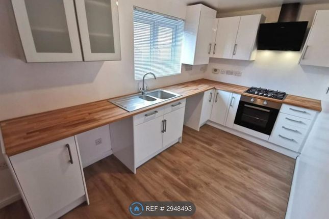 Cavalier Close, Bridgwater photo 4