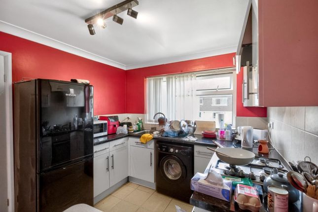 93, Fairfax Avenue, Harrogate photo 2