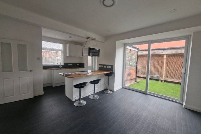 41, Station Road, SCUNTHORPE photo 4