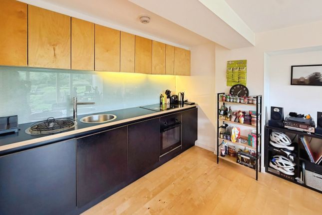 Copy 100% advert, E8, Saxton, Leeds photo 4