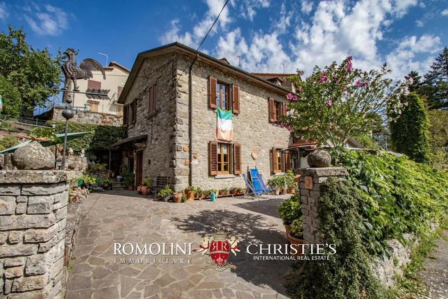Thumbnail Country house for sale in Chiusi Della Verna, 52010, Italy