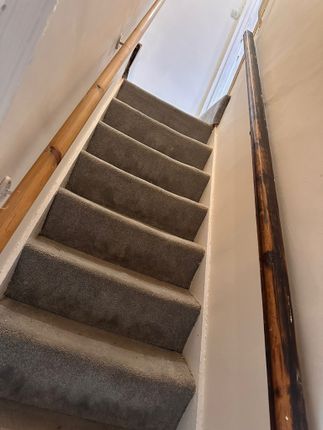 73, Ivy Road, Luton photo 4