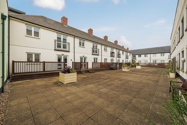 Thumbnail Flat for sale in Witney, Oxfordshire