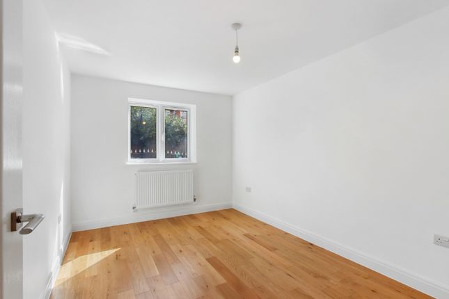 Bungalow for sale in Crawley Road, London