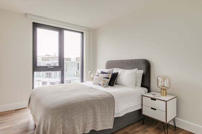 Thumbnail Flat to rent in Copperas Street, London