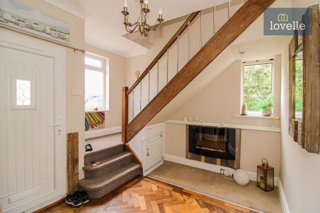 1 Portland Avenue, Grimsby photo 4