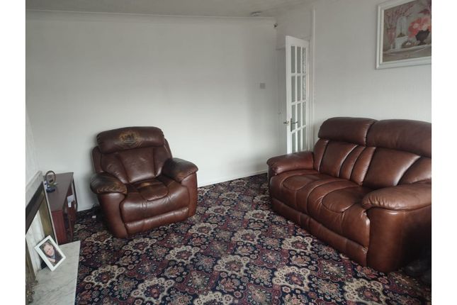 14, Derwent Road, Orrell, Wigan photo 4