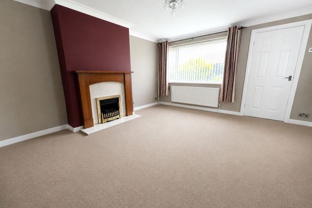 28 Tamerton Drive, Birtley photo 2