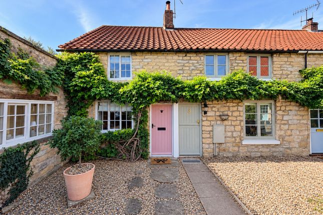 2-bed house on 5 Beswicks Yard, Scarborough, £300,000